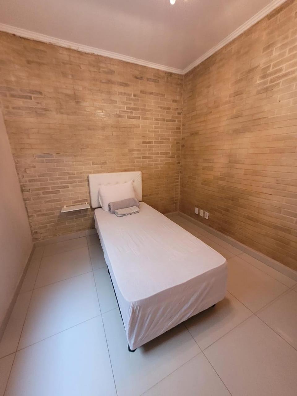 Sobrado 2 Amplo E Confortavel Em Condominio Corumbá Zimmer foto